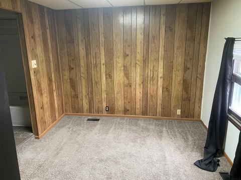 410 W Broad St, Lyons, IN 47443 photo 12