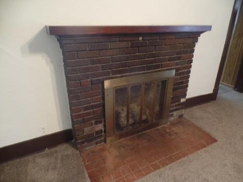 410 W Broad St, Lyons, IN 47443 photo 3
