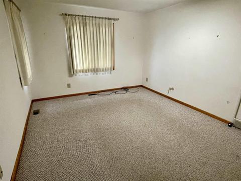 218 E 850 N, Hazleton, IN 47640 photo 27