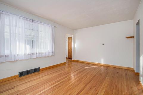 11787 Adams Rd, Granger, IN 46530 photo 9