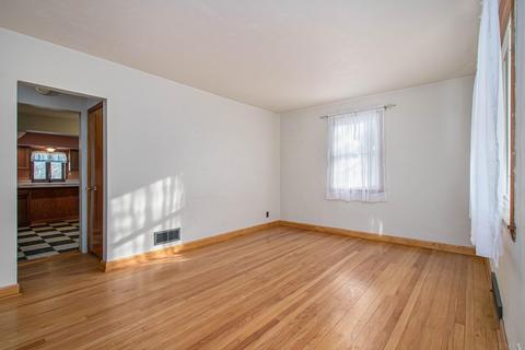 11787 Adams Rd, Granger, IN 46530 photo 7