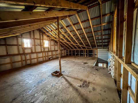 1075 Hidden Valley Ln, Mitchell, IN 47446 photo 32