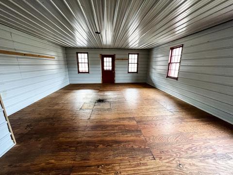 1075 Hidden Valley Ln, Mitchell, IN 47446 photo 24