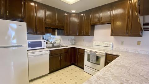 926 E Commons Dr, Bloomington, IN 47401 photo 4