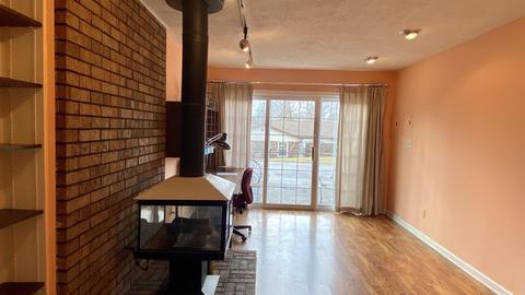 926 E Commons Dr, Bloomington, IN 47401 photo 17