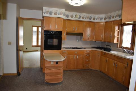 303 E Main St, Flora, IN 46929 photo 28