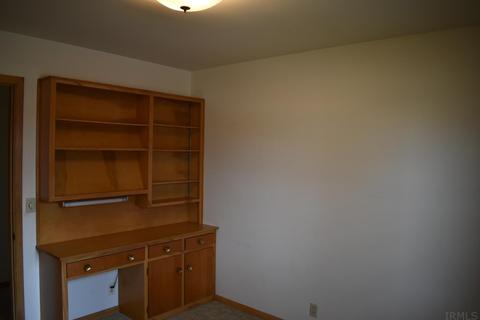 303 E Main St, Flora, IN 46929 photo 19