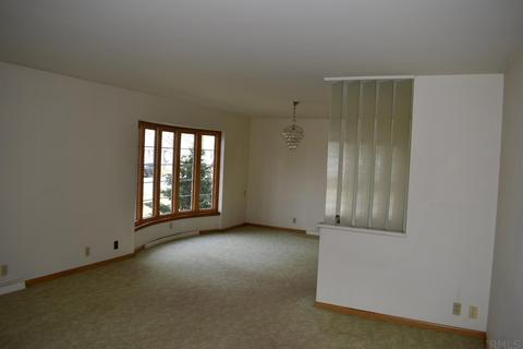 303 E Main St, Flora, IN 46929 photo 16