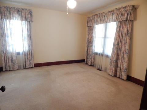 619 S St, Bedford, IN 47421 photo 15