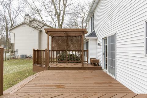 10770 Pine Cone Ct, Granger, IN 46530 photo 34