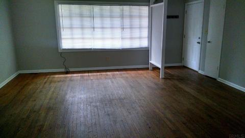 775 N Smith Rd, Bloomington, IN 47408 photo 3