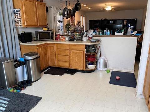 336 S Windstone Ct, Bloomington, IN 47403 photo 3