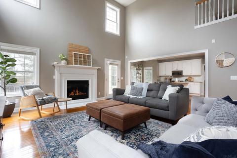 2039 E Cheyanne Ln, Bloomington, IN 47401 photo 7