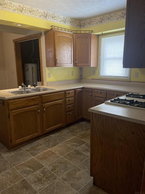1426 E Monroe St, Kokomo, IN 46901 photo 4