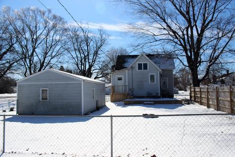 505 E 1st St, Fowler, IN 47944 photo 4