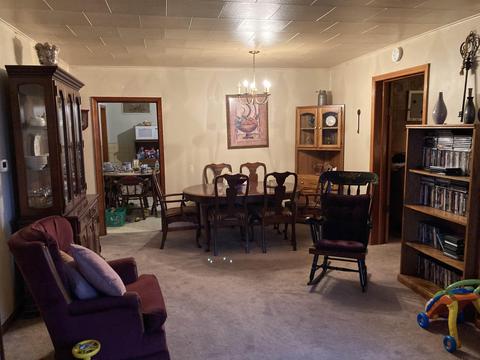 457 N 7th St, Mitchell, IN 47446 photo 4