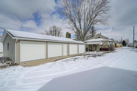 445 S Center St, Waterloo, IN 46793 photo 32