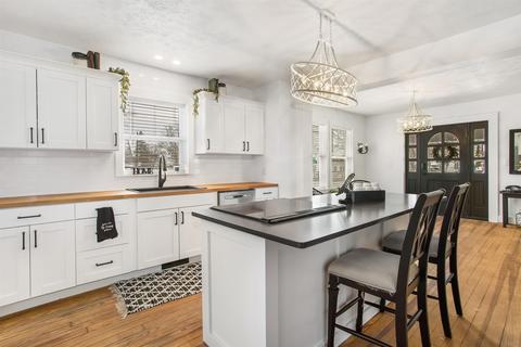 703 E Main St, Greentown, IN 46936 photo 11