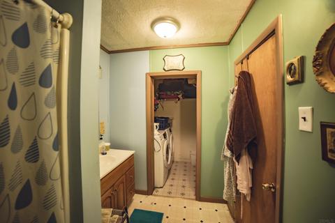 718 J St, Bedford, IN 47421 photo 16