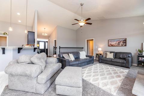 3290 N Jersey Dr, Delphi, IN 46923 photo 9