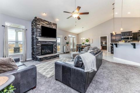 3290 N Jersey Dr, Delphi, IN 46923 photo 8