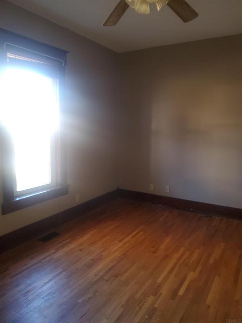 407 E 7th St, Mount Carmel, IL 62863 photo 9
