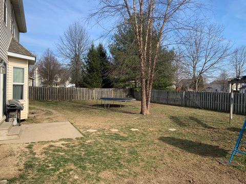 4302 W Maefield St, Bloomington, IN 47404 photo 4