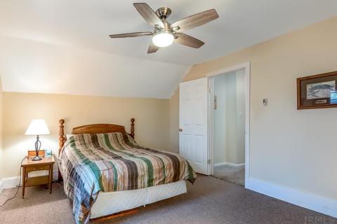 110 E 17th St, Auburn, IN 46706 photo 16