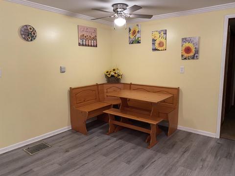 93 E Pine St, Denver, IN 46926 photo 5