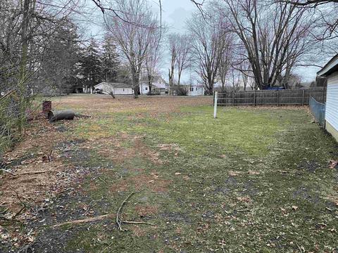 93 E Pine St, Denver, IN 46926 photo 25