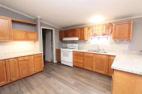416 W Monroe St, Delphi, IN 46923 photo 5