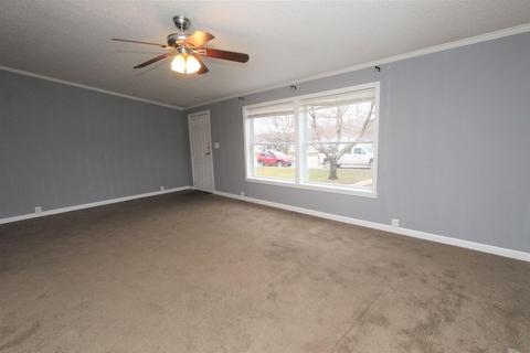 416 W Monroe St, Delphi, IN 46923 photo 3
