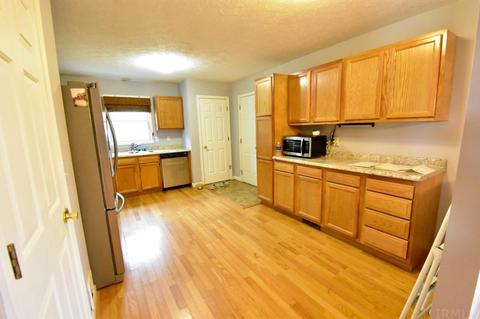 8652 W Division Line Rd, Delphi, IN 46923 photo 10