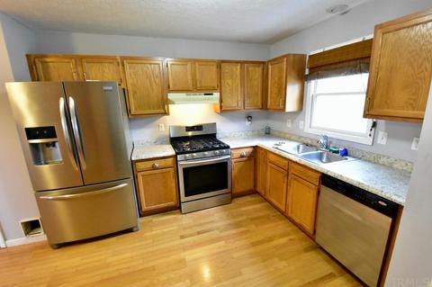 8652 W Division Line Rd, Delphi, IN 46923 photo 11