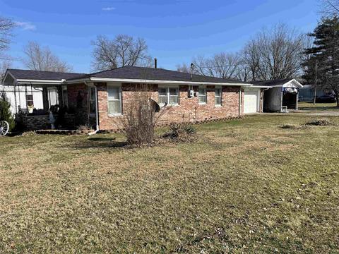 290 N Walnut St, Lyons, IN 47443 photo 3