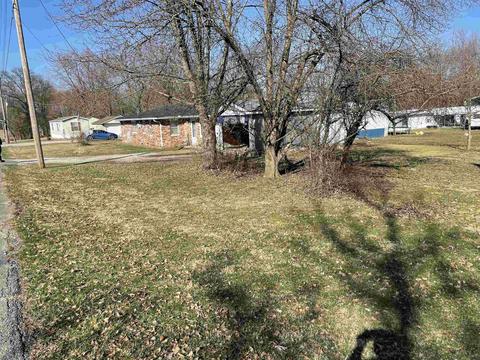 290 N Walnut St, Lyons, IN 47443 photo 6