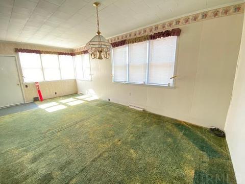 521 E Spring St, Lagrange, IN 46761 photo 3