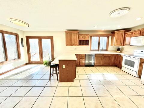 5355 N Elder Rd, Larwill, IN 46764 photo 3