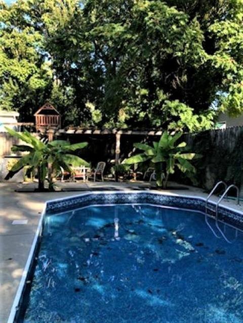 1309 E Walnut St, Washington, IN 47501 photo 23