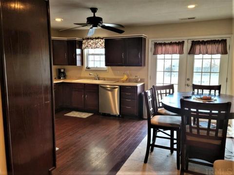 1309 E Walnut St, Washington, IN 47501 photo 6