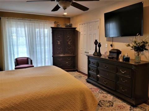 1309 E Walnut St, Washington, IN 47501 photo 10