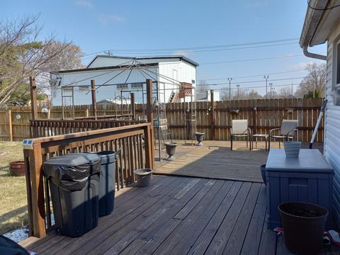 326 E 2nd St, Peru, IN 46970 photo 9