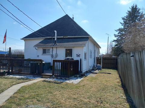 326 E 2nd St, Peru, IN 46970 photo 5