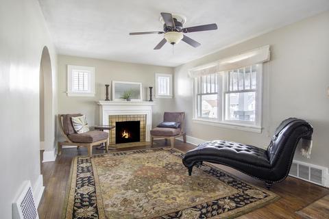 238 Eckman St, South Bend, IN 46614 photo 2