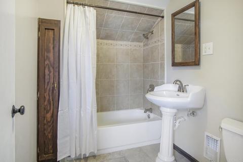 238 Eckman St, South Bend, IN 46614 photo 11
