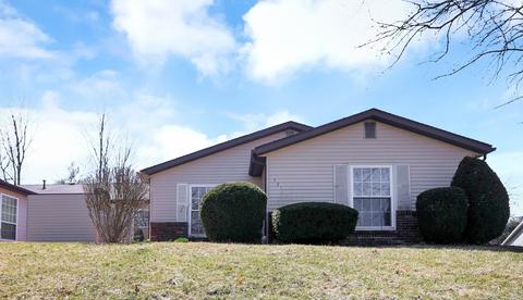 781 E Waterloo Ct, Bloomington, IN 47401 photo 2