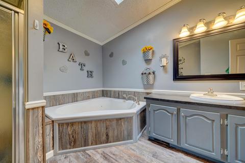 4030 S 1175 E, Lagrange, IN 46761 photo 20