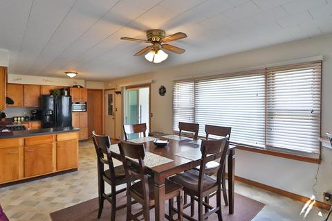 304 E Main St, Chalmers, IN 47929 photo 9