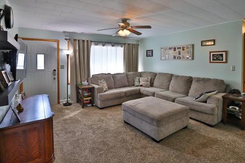 304 E Main St, Chalmers, IN 47929 photo 15