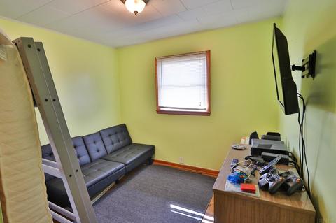 304 E Main St, Chalmers, IN 47929 photo 21